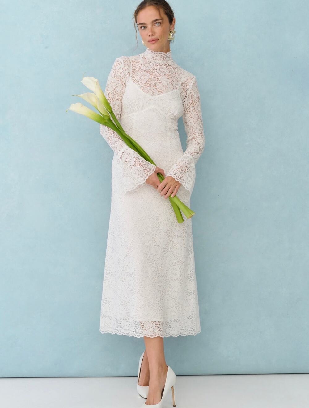 Few moda little white looks Jen dress white lace $247 sz 8